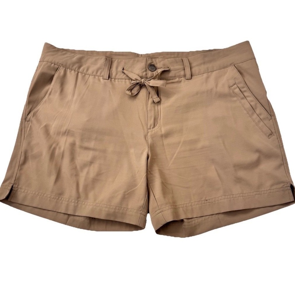 Magellan Outdoors Hiking Shorts Women XL Tan Lightweight Utility SGMGWF5516